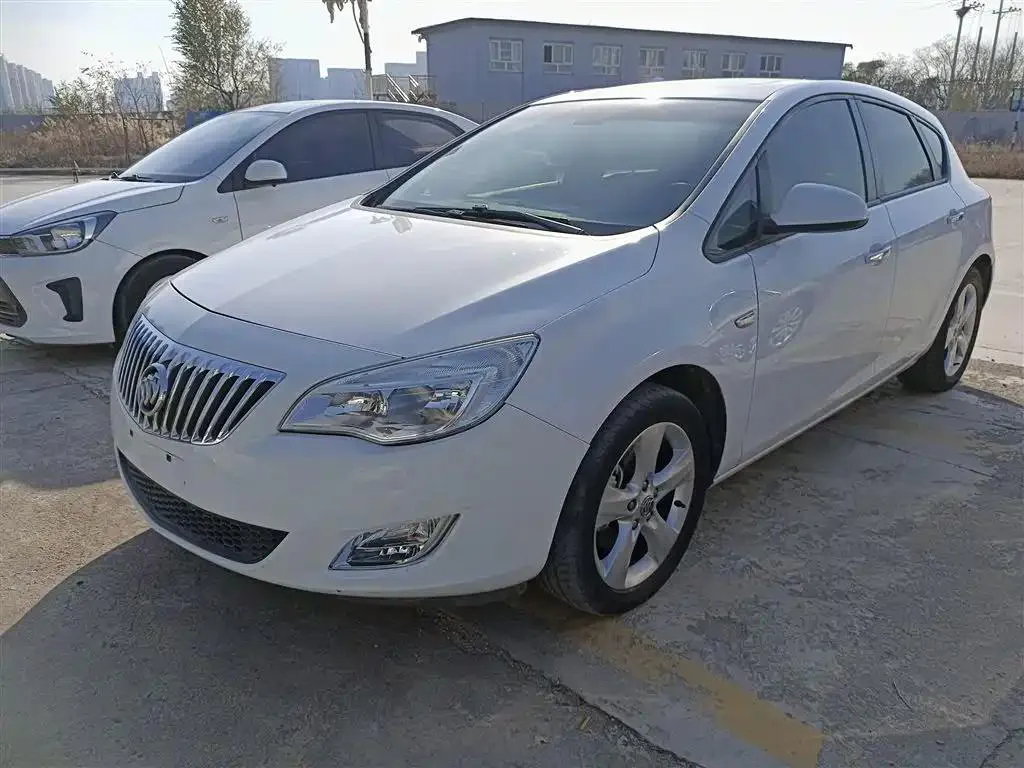 Buick Excelle GT Yinglang 2014 XT 1.6T Automatic Fashion Sports Edition — photo 1