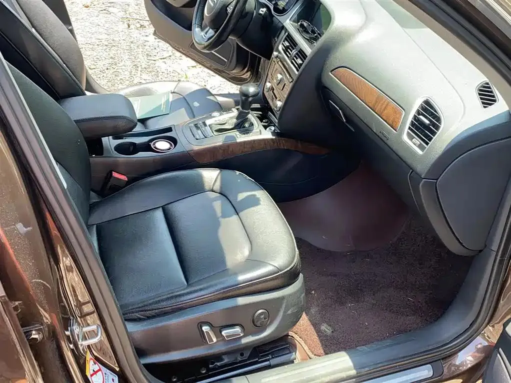 Audi A4L A4L 2016 35 TFSI Collector's Edition Automatic Standard Model — Ver foto 3