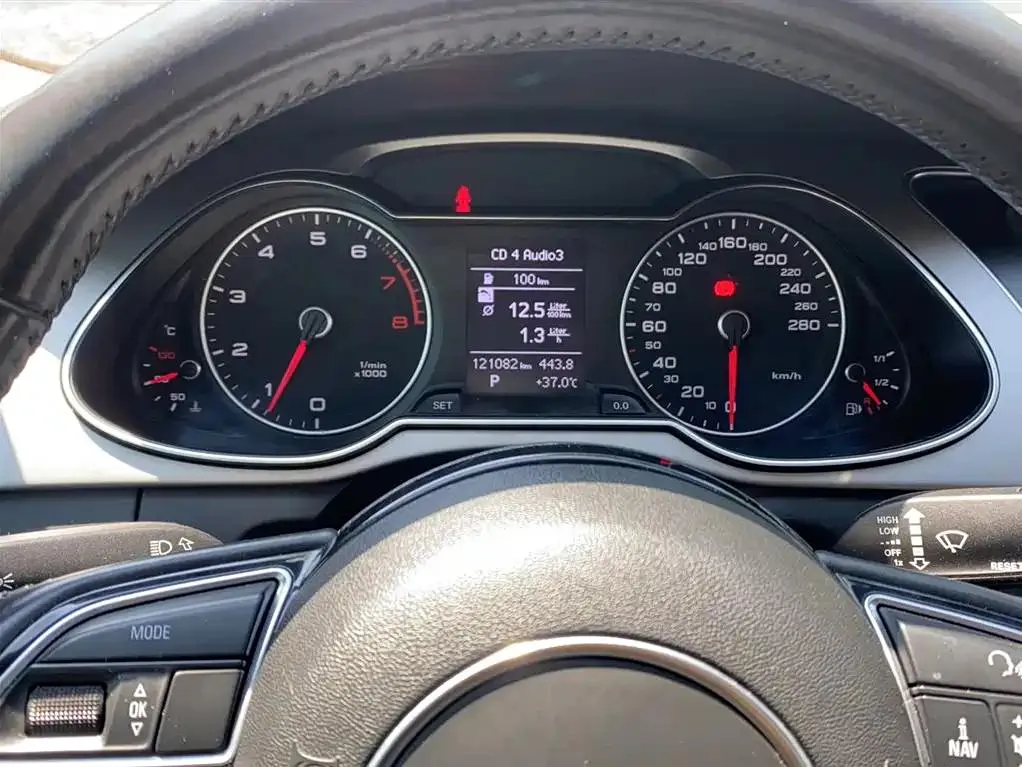Audi A4L A4L 2016 35 TFSI Collector's Edition Automatic Standard Model — Ver foto 6