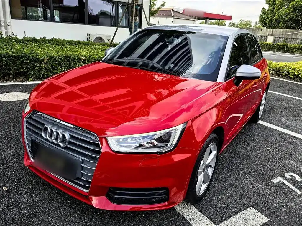 Audi A1 A1 2016 30 TFSI Sportback Design — photo 1