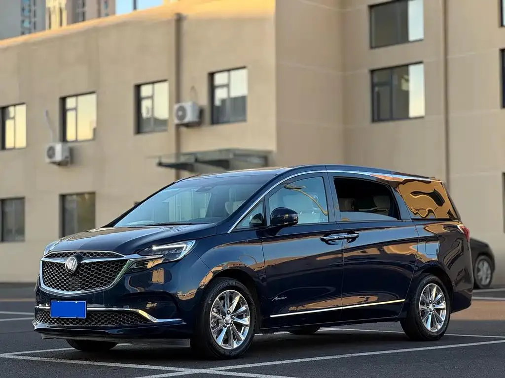 Buick Buick GL8 — Синий
