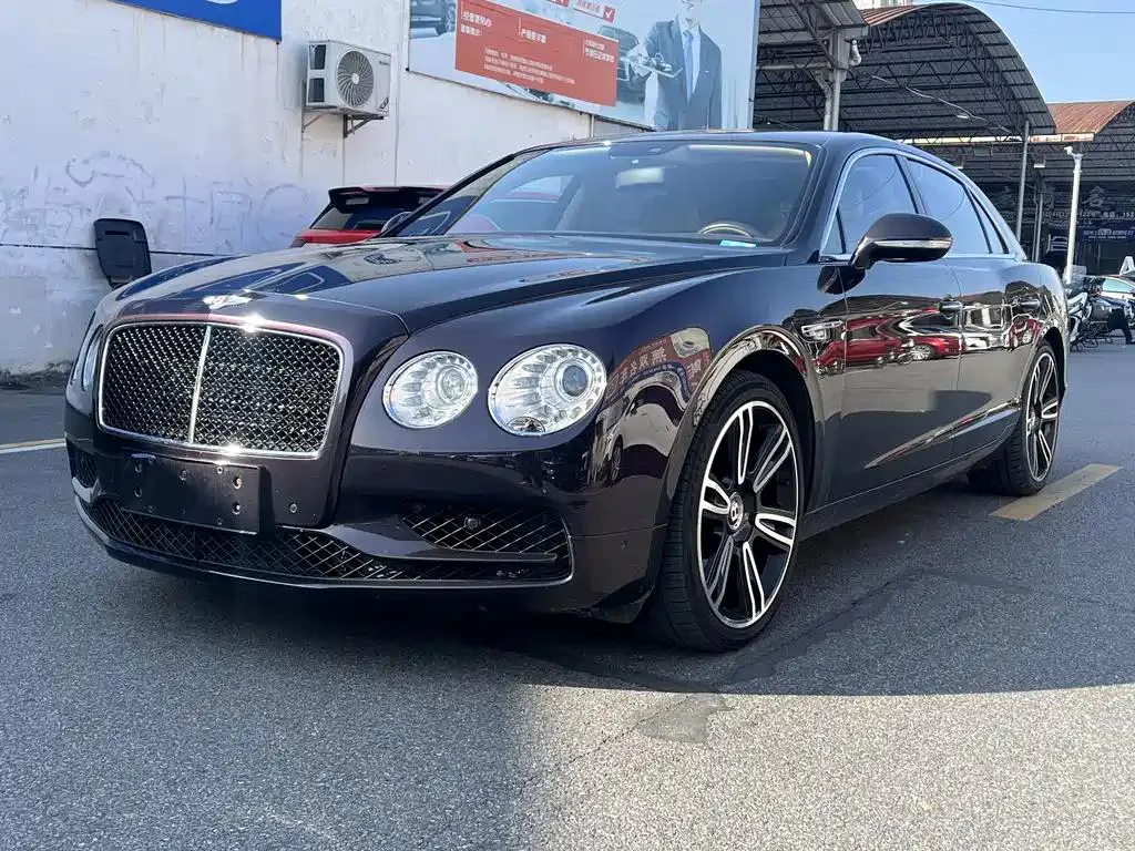 Bentley Bentley Flying Spur — Red