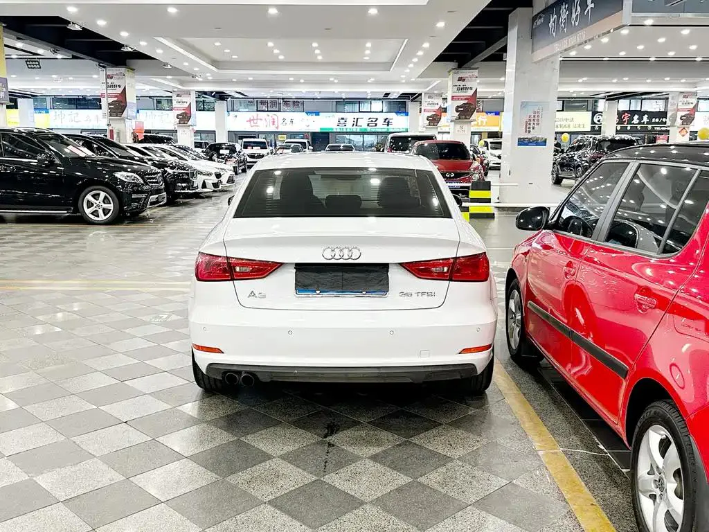 Audi A3 A3 2014 Limousine 35 TFSI Automatic Comfort — View photo 3