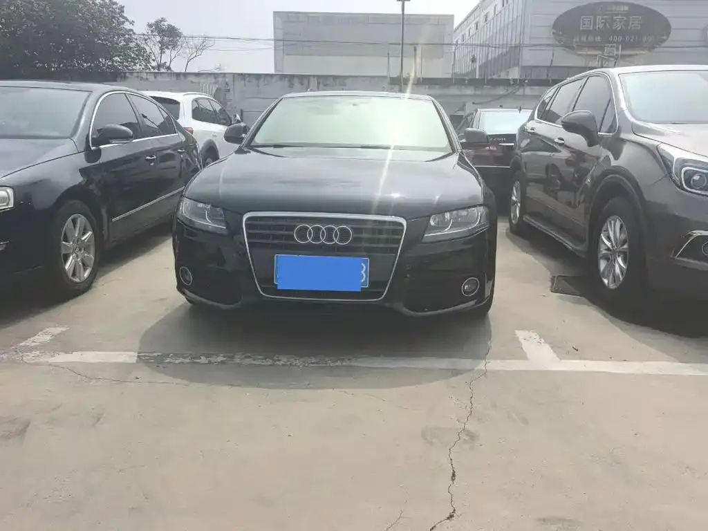 Audi A4L A4L 2009 2.0 TFSI Standard — View photo 2