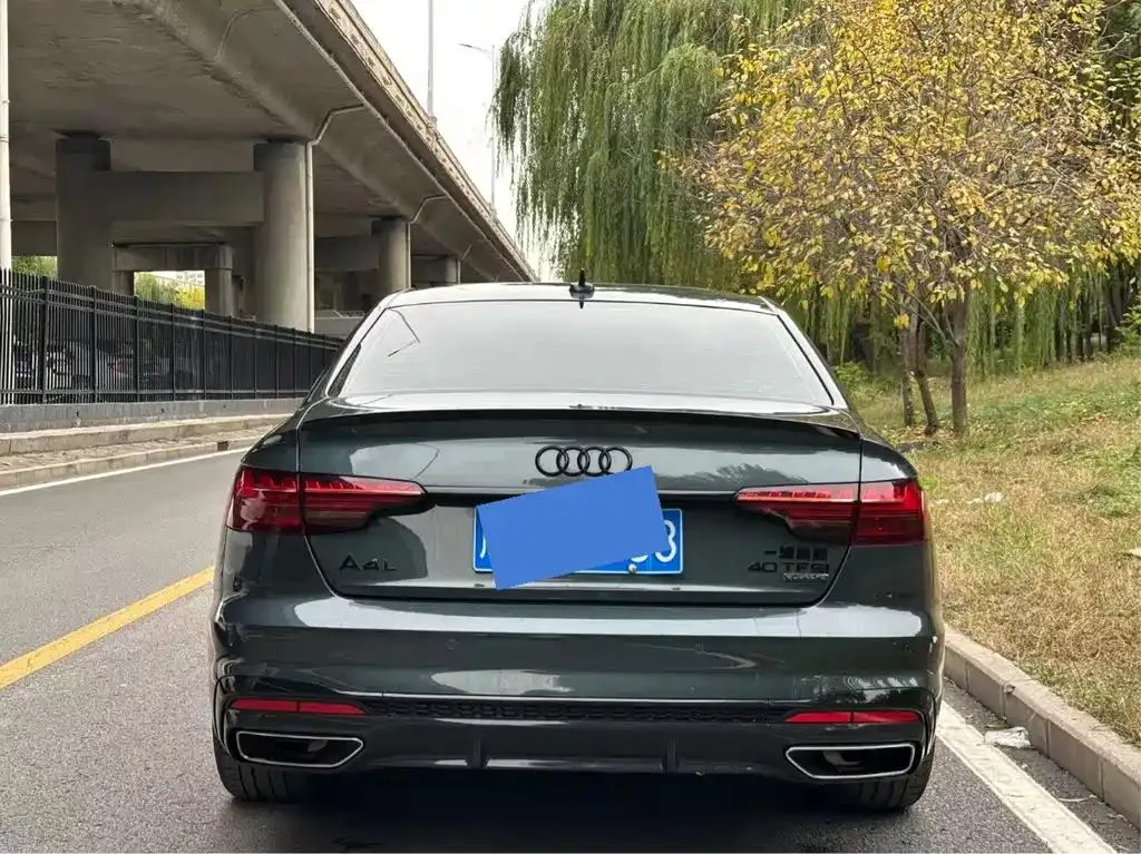 Audi A4L A4L 2024 40 TFSI Luxury Dynamic Edition (Starry Night Edition) — Ver foto 4