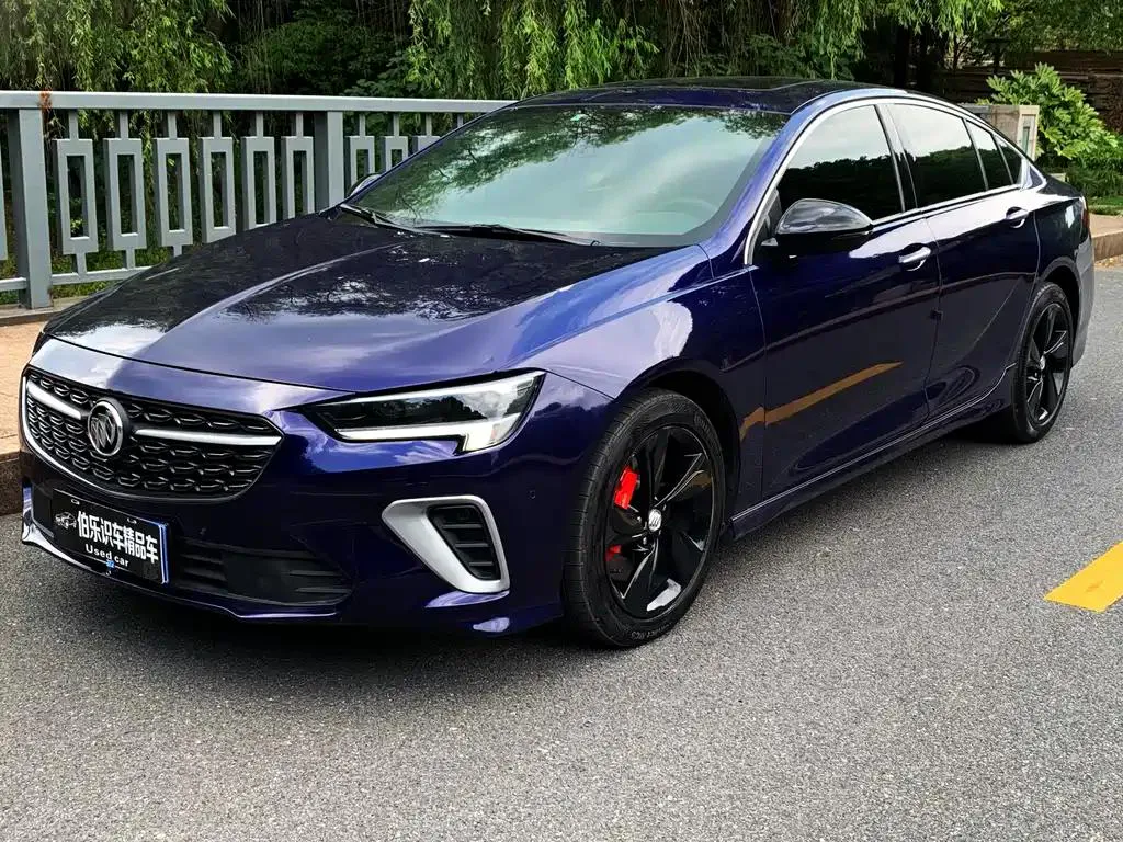 Buick Regal Regal 2020 GS 28T Premium Edition — photo 1