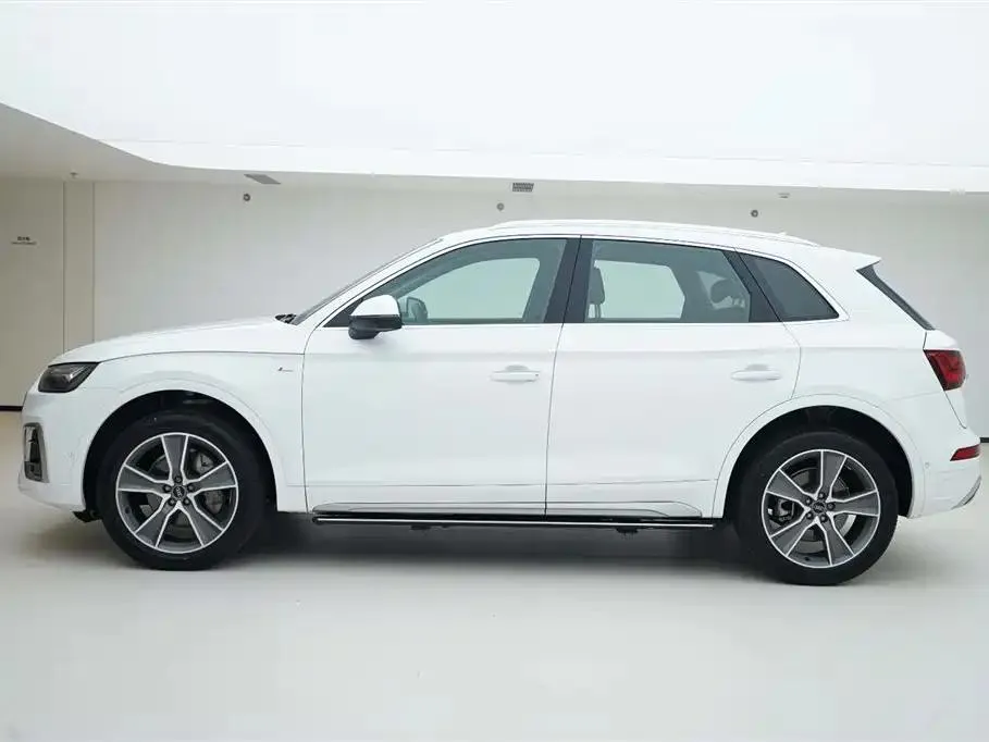 Audi Q5L Q5L 2021 45 TFSI Luxury Dynamic Edition — Ver foto 3