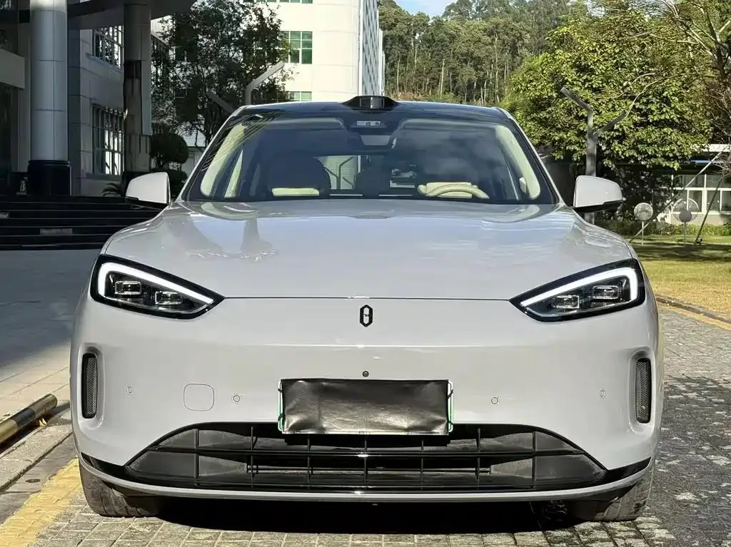 AITO M5 M5 2024 Extended Range Max RS 4WD Advanced Intelligent Driving Edition — View photo 2