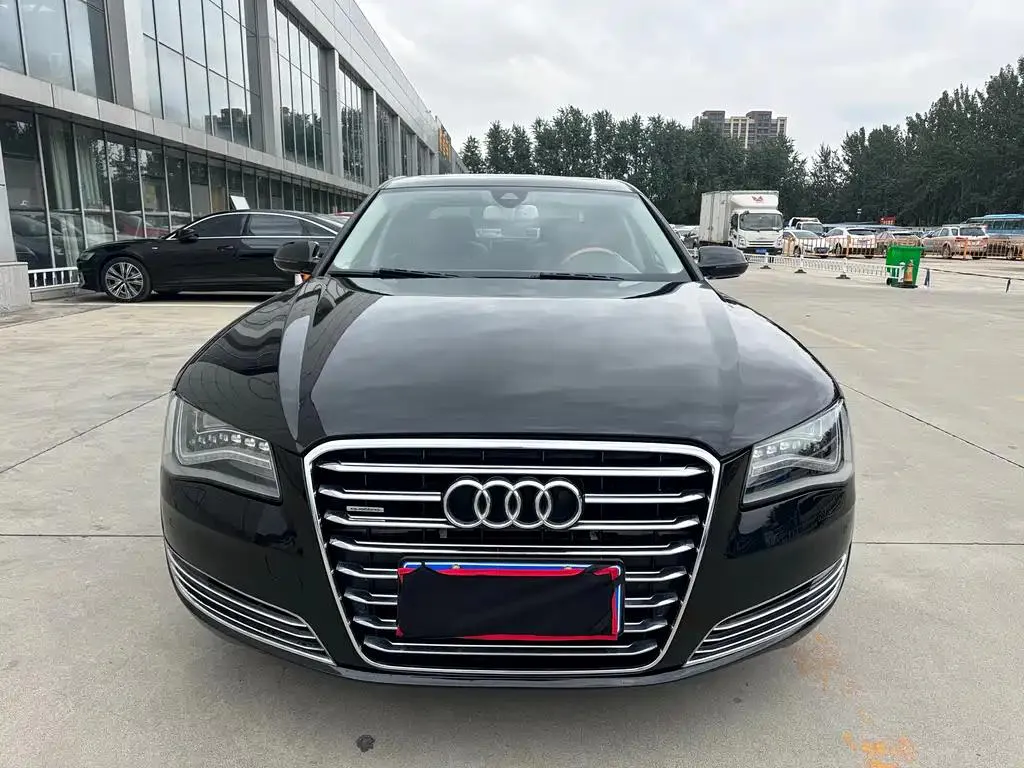 Audi A8 A8 2013 A8L 55 TFSI quattro Luxury Edition — photo 1