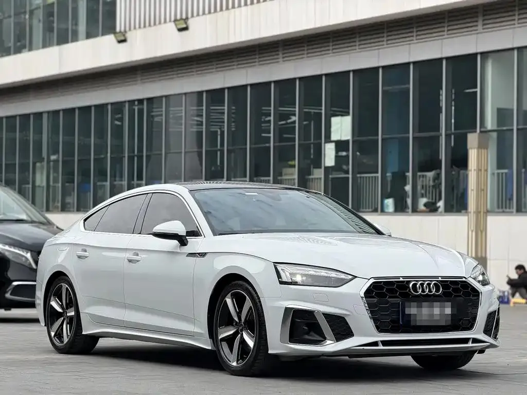 Audi A5 A5 (Imported) 2023 Sportback 40 TFSI Stylish Dynamic Edition — Ver foto 3