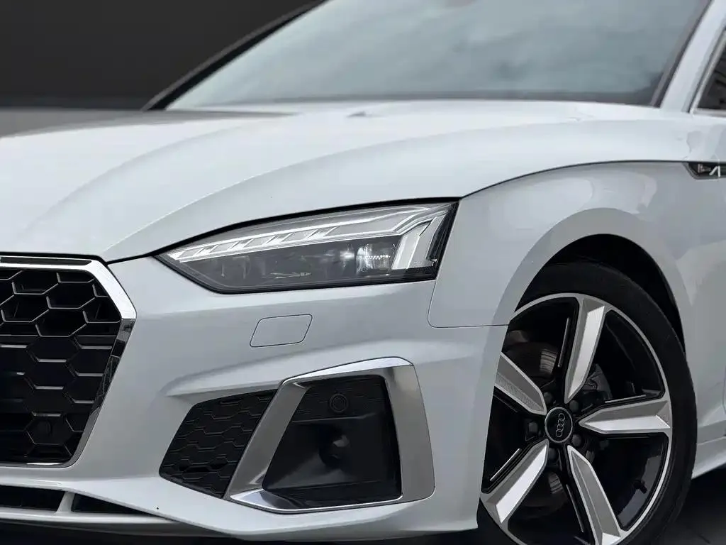 Audi A5 A5 (Imported) 2023 Sportback 40 TFSI Stylish Dynamic Edition — Ver foto 4