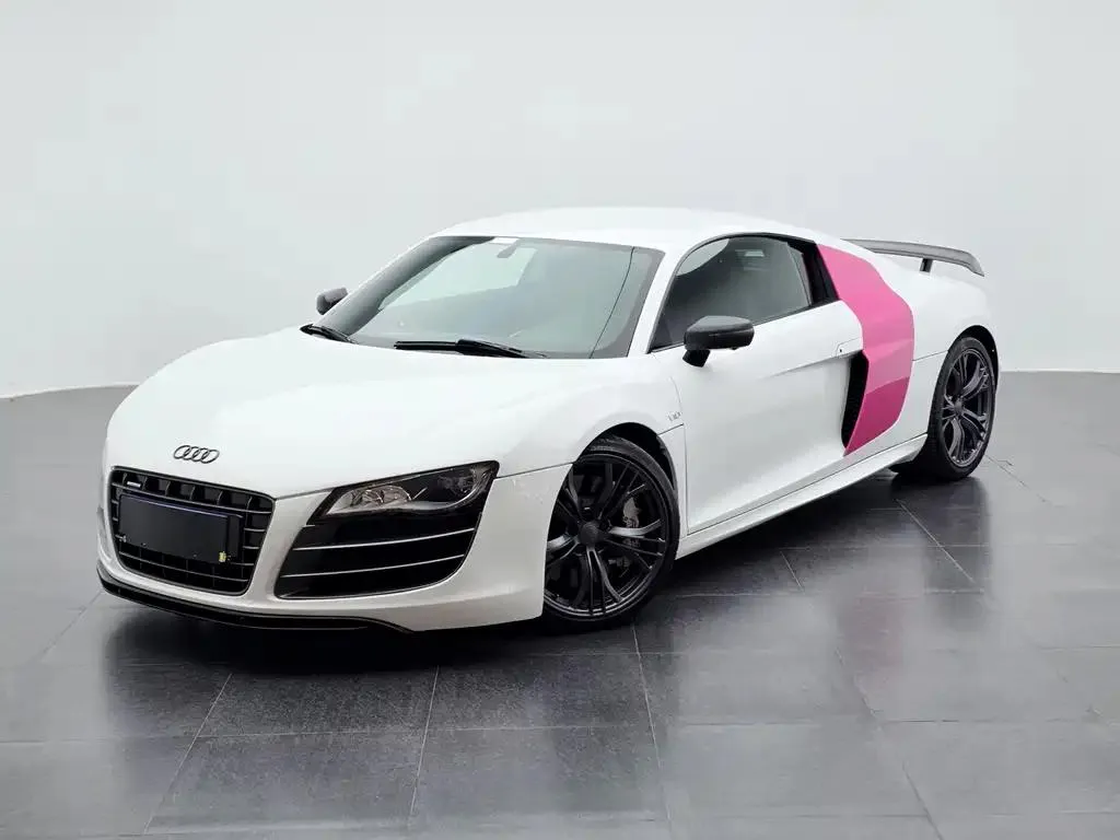 Audi Audi R8 — White