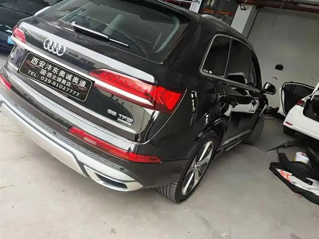 Audi Q7 Q7 2023 55 TFSI quattro S Premium Edition — Ver foto 3