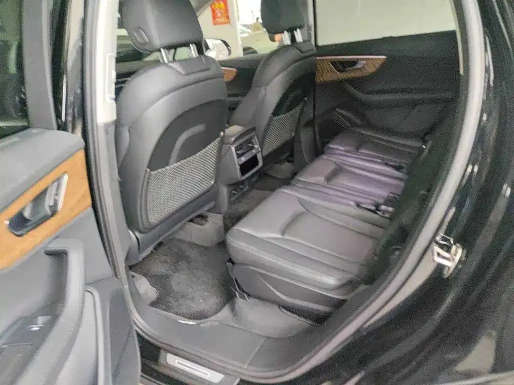 Audi Q7 Q7 2023 55 TFSI quattro S Premium Edition — Ver foto 5