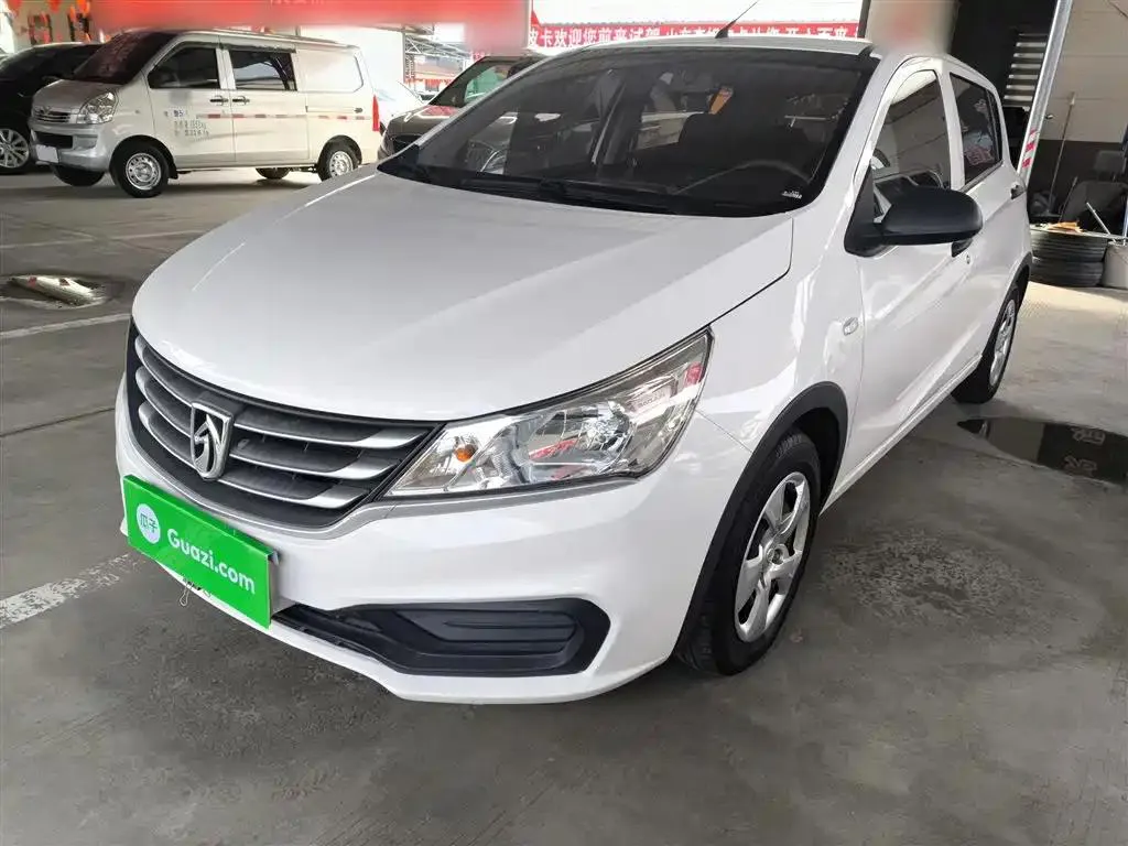 Baojun 310 310 2020 1.2L Manual Value Edition — photo 1