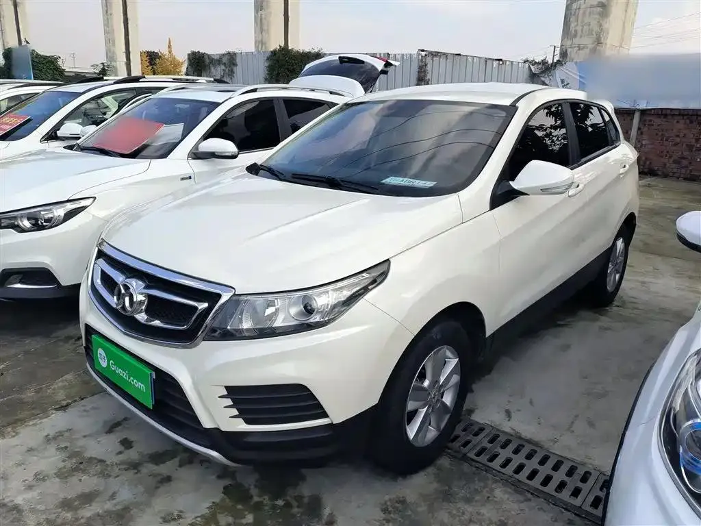 BAIC Motor Beijing Shenbao X55 2016 1.5L Manual Standard Edition — photo 1