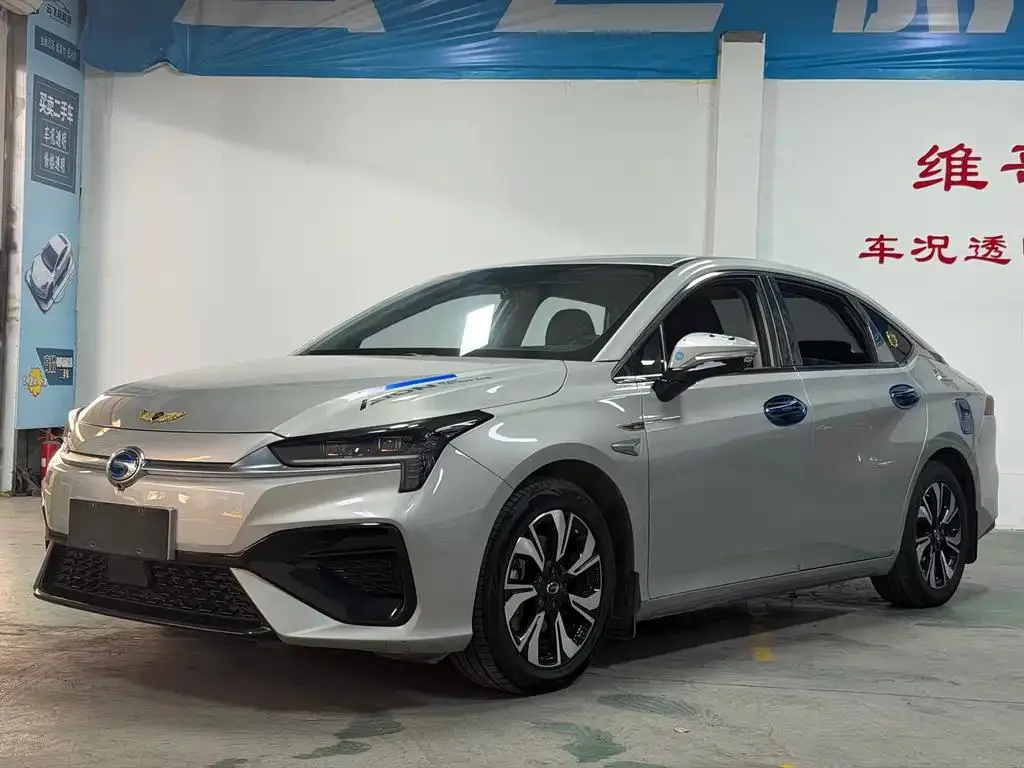 Aion AION S S 2020 Mei 630 Safe and Intelligent Driving Edition — photo 1