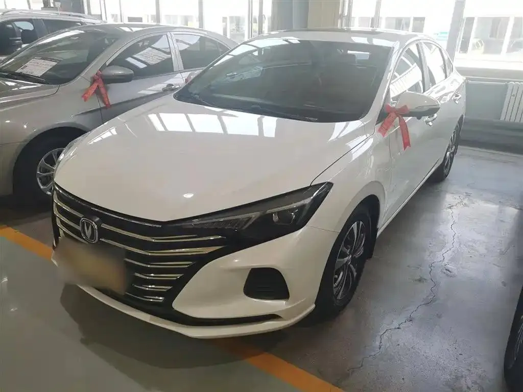 Changan Eado 2020 Eado PLUS 1.6L GDI Manual Luxury Edition — photo 1