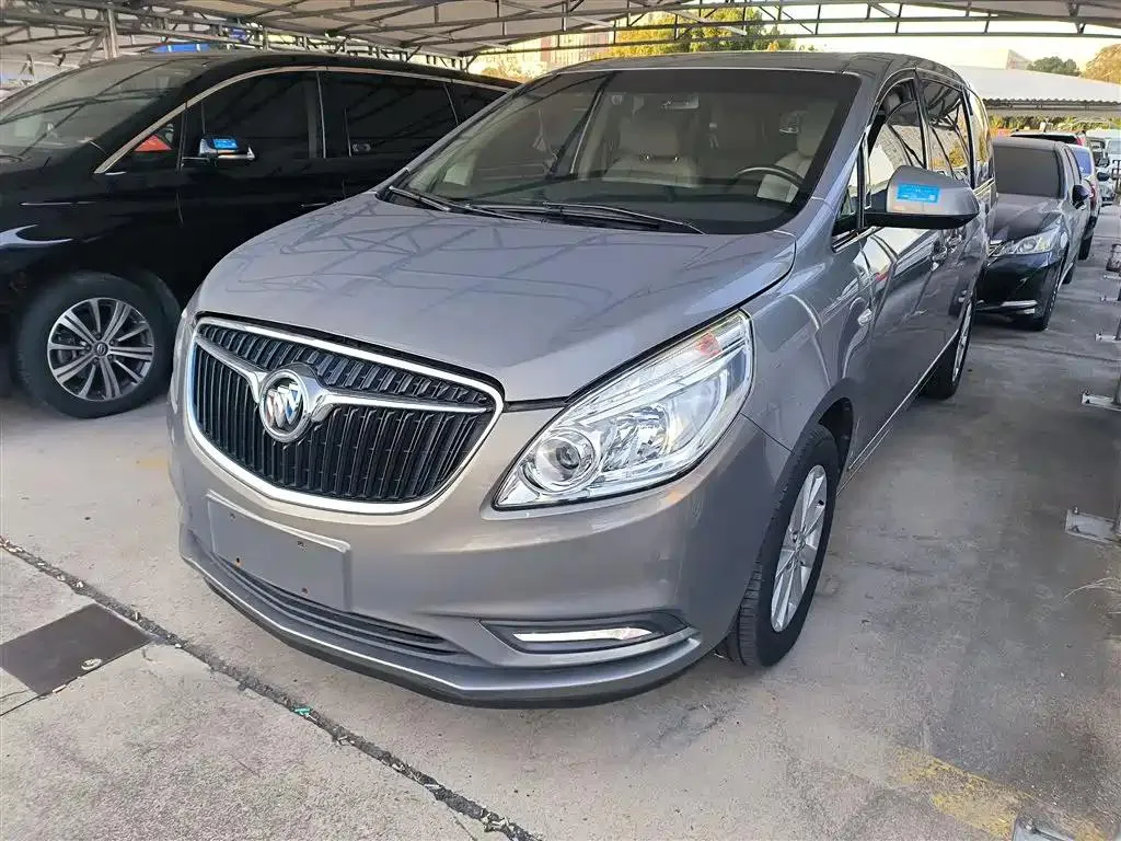 Buick GL8 GL8 2018 28T Premium National VI — photo 1