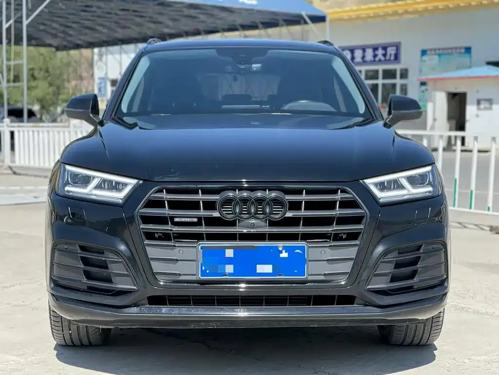 Audi Q5L Q5L 2020 45 TFSI Luxury Sports Edition — View photo 2