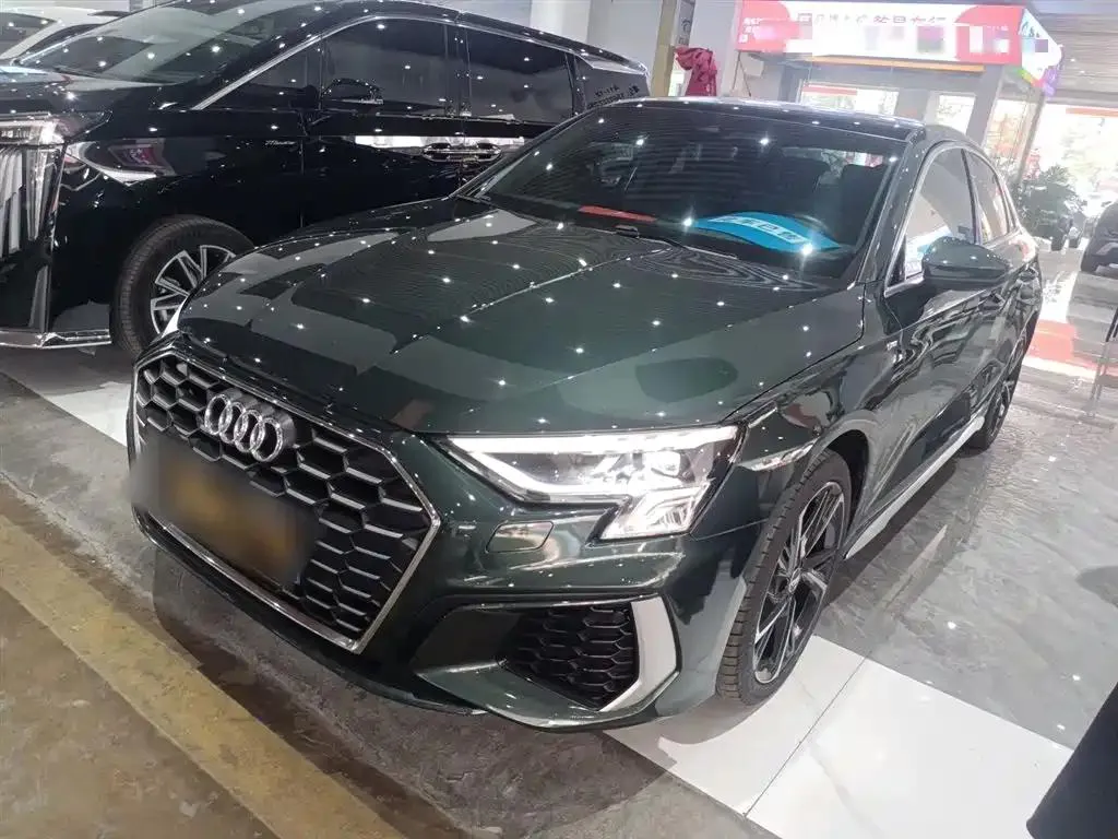 Audi A3 A3 2021 A3L Limousine 35 TFSI Fashion Sports — Voir la photo 2