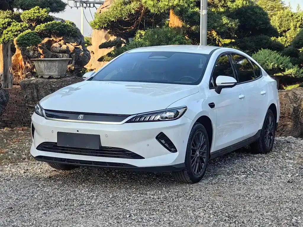 BYD Qin PLUS Qin PLUS 2025 EV Smart Driving Edition 420KM Leading Model — photo 1