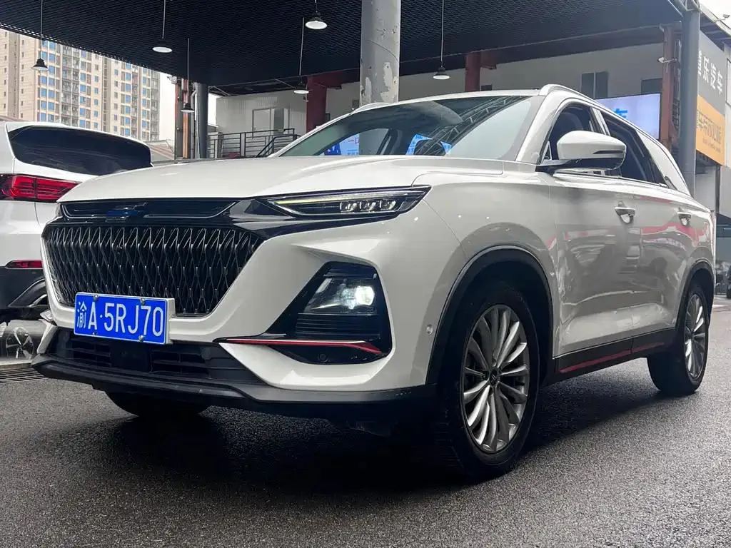 Changan Oshan X7 Oushang X7 PLUS 2022 1.5T Blue Whale Edition Automatic Geeker Pilot Edition — photo 1
