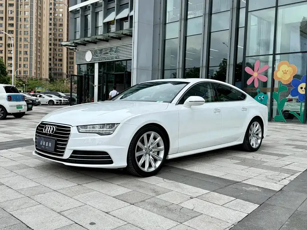Audi A7 A7 2016 50 TFSI quattro Comfort Edition — photo 1