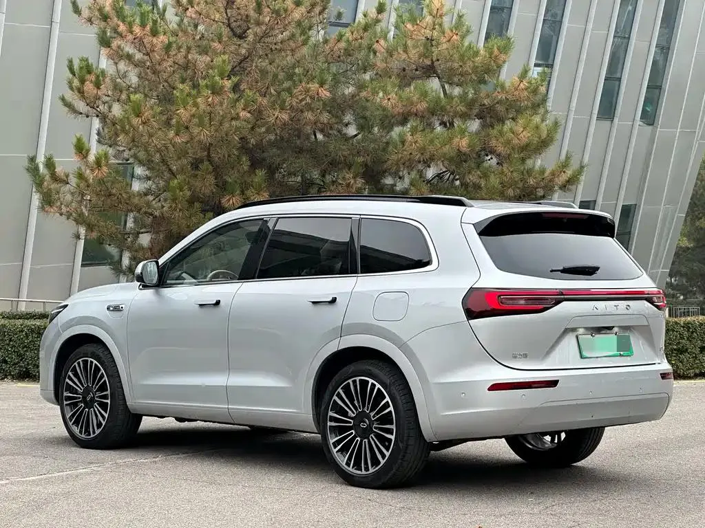 AITO M7 Wenjie M7 2024 1.5T Intelligent Driving Rear-wheel Drive Ultra Edition 5 Seaters — Смотреть фото 5