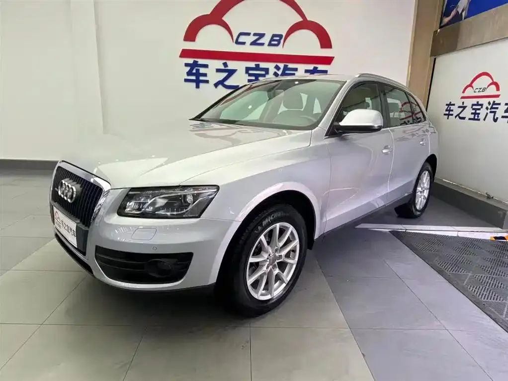 Audi Q5 Q5 2011 2.0TFSI Technology Edition — photo 1