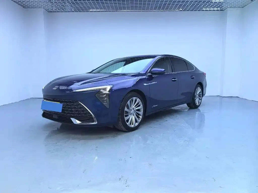 Buick LaCrosse LaCrosse 2023 Avenir Edition — photo 1