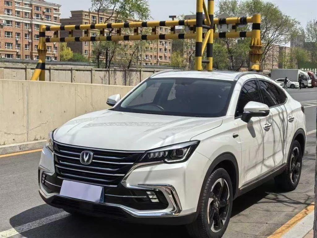Changan CS85 COUPE CS85 COUPE 2019 2.0T Automatic Version National V — photo 1