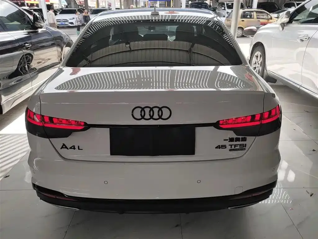 Audi A4L A4L 2024 45 TFSI quattro Selected Dynamic Edition — View photo 6
