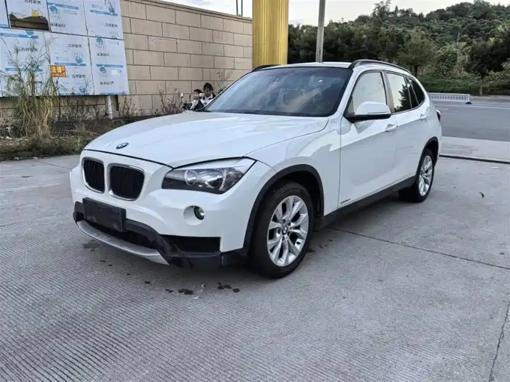 BMW X1 X1 2013 sDrive18i Leading Edition — photo 1