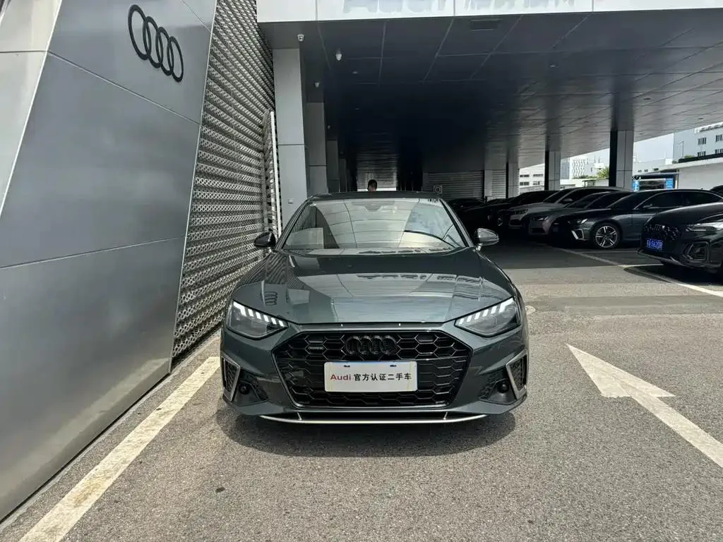Audi A4L A4L 2024 40 TFSI quattro RS Kit Speed Type — Ver foto 2