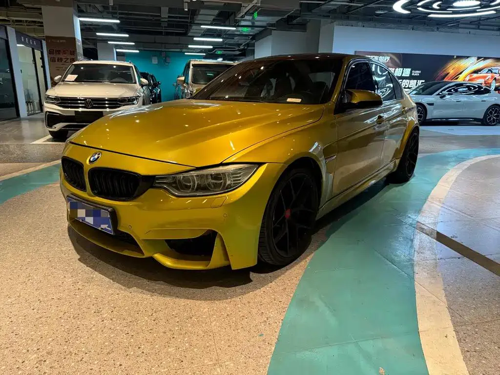 BMW BMW M3 — Jaune