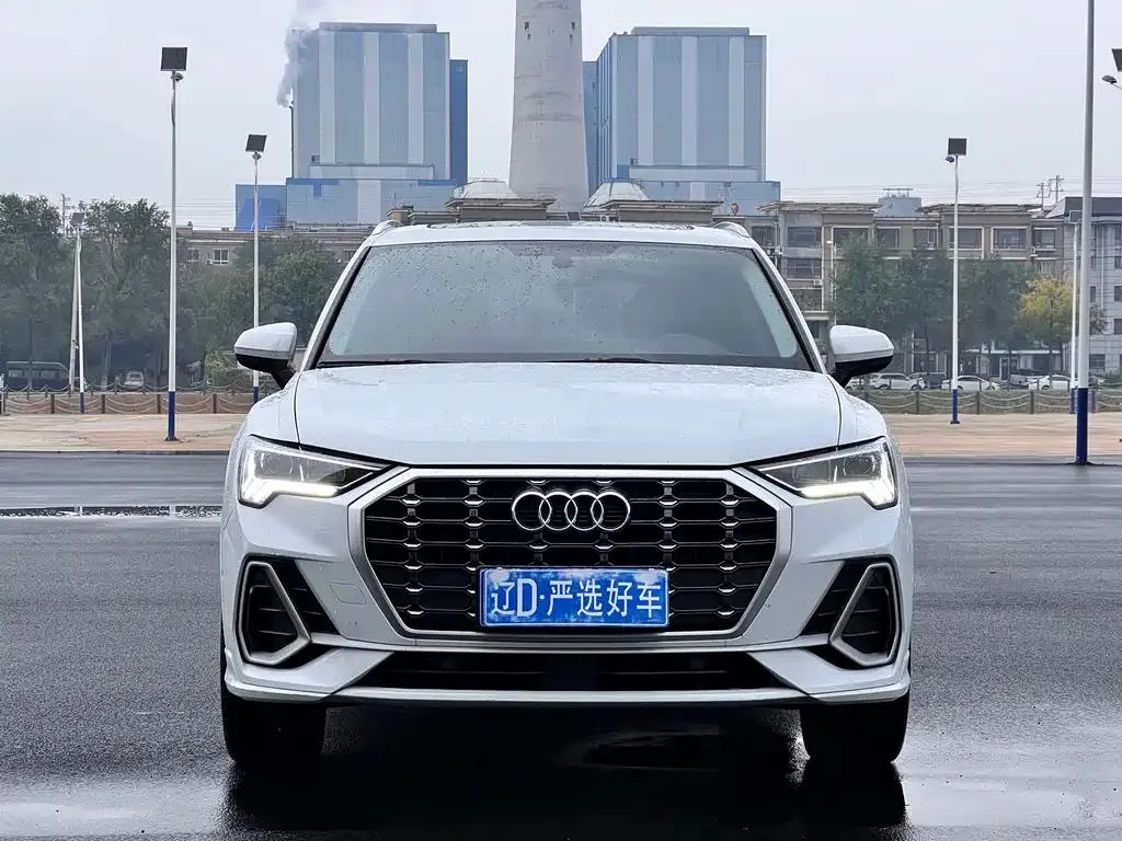 Audi Q3 Q3 2021 35 TFSI Stylish Dynamic Edition — View photo 2