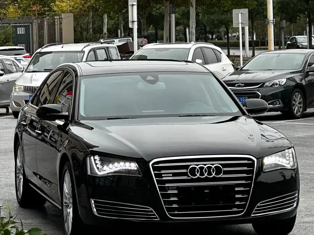 Audi A8 A8 2013 A8L 45 TFSI quattro Comfort — Смотреть фото 2