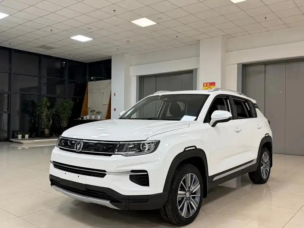 Changan CS35 Plus CS35PLUS 2019 1.6L Manual Changlian Edition — photo 1