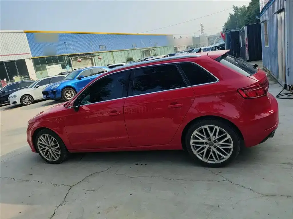 Audi A3 A3 2019 Sportback 35 TFSI Fashion Edition National VI — Voir la photo 5