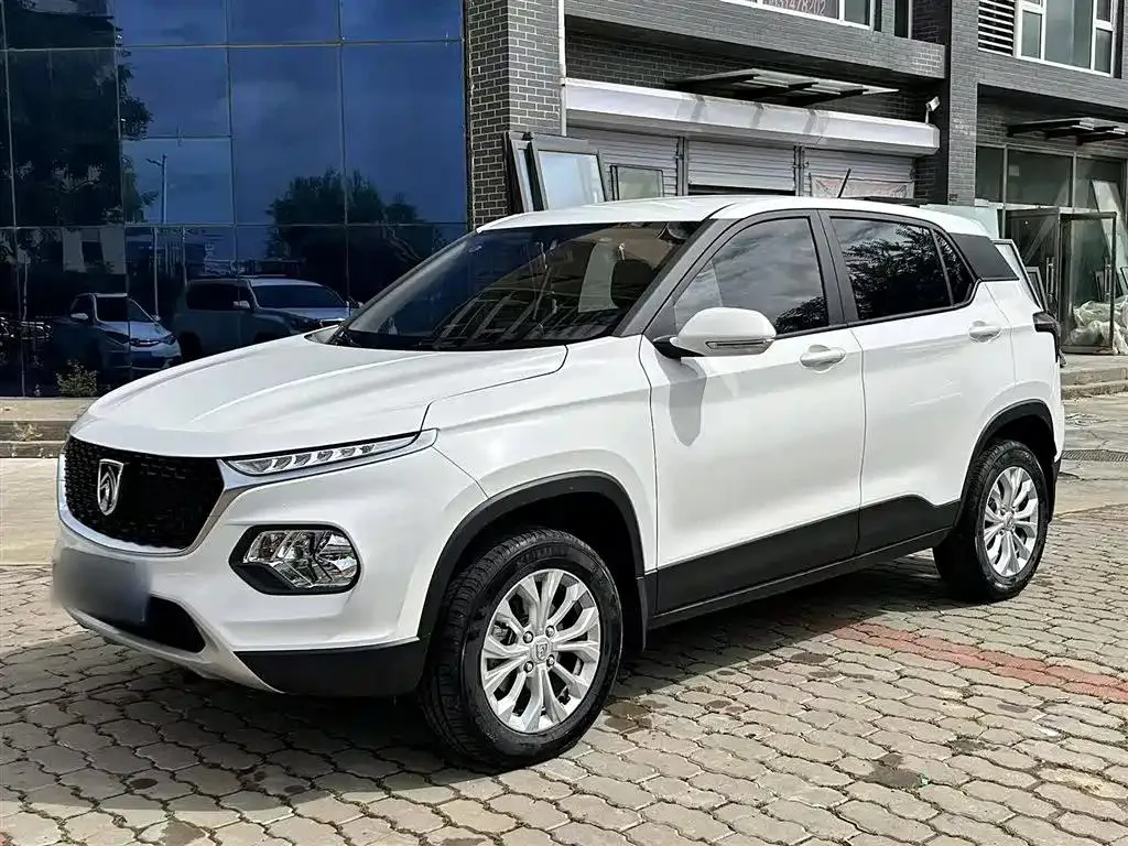 Baojun 510 510 2021 1.5L CVT Enjoy Edition — photo 1