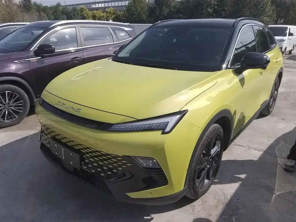 BAIC Motor Beijing Magic Cube 2022 1.5T DCT Star Edition — photo 1