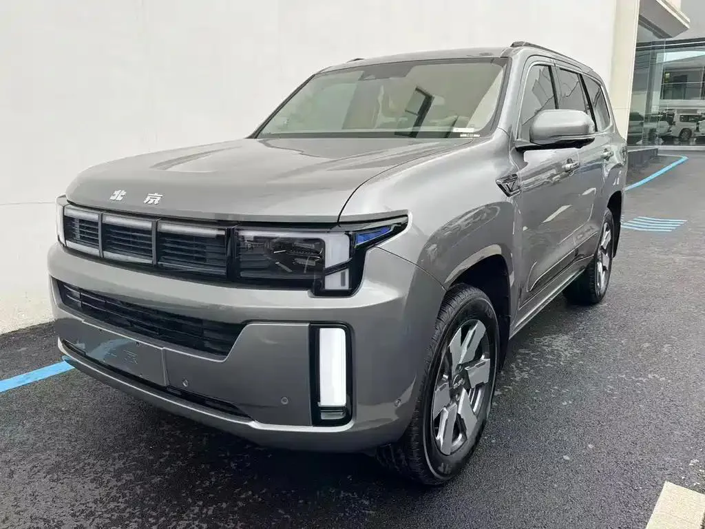 BAIC ing Off-road Beijing BJ60 Thunder 2024 Model, Magic Core Electric Drive Advanced Edition, 5-Seater — photo 1
