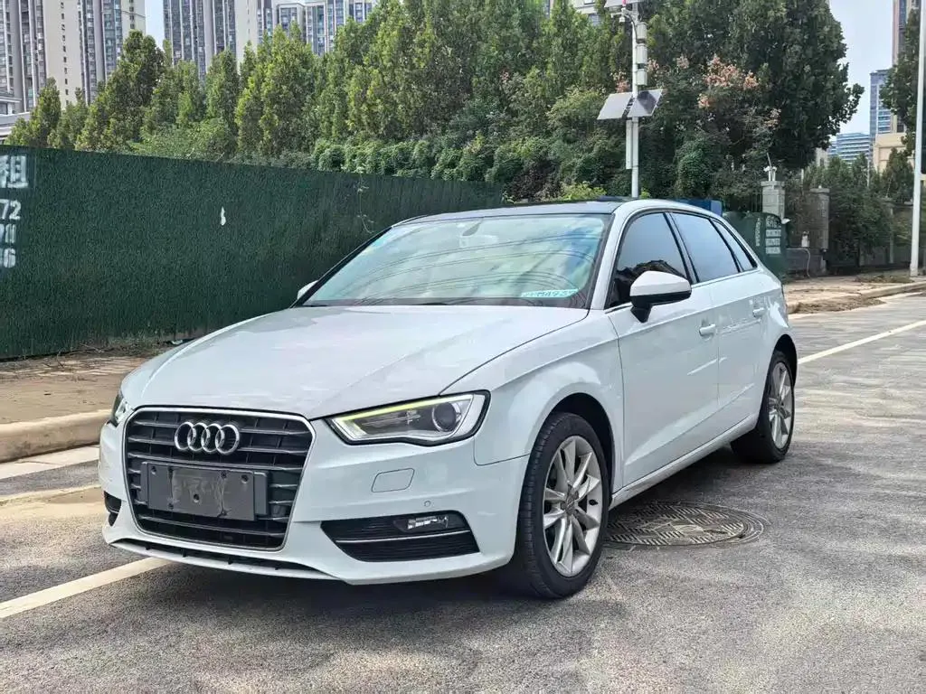 Audi A3 A3 2015 Sportback 35 TFSI Millionth Anniversary Comfort Edition — photo 1