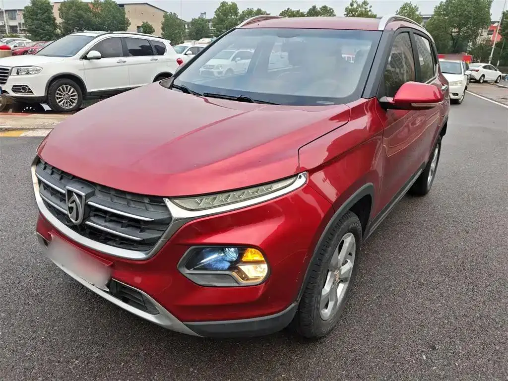 Baojun 510 510 2017 1.5L Automatic Fashion Edition — photo 1