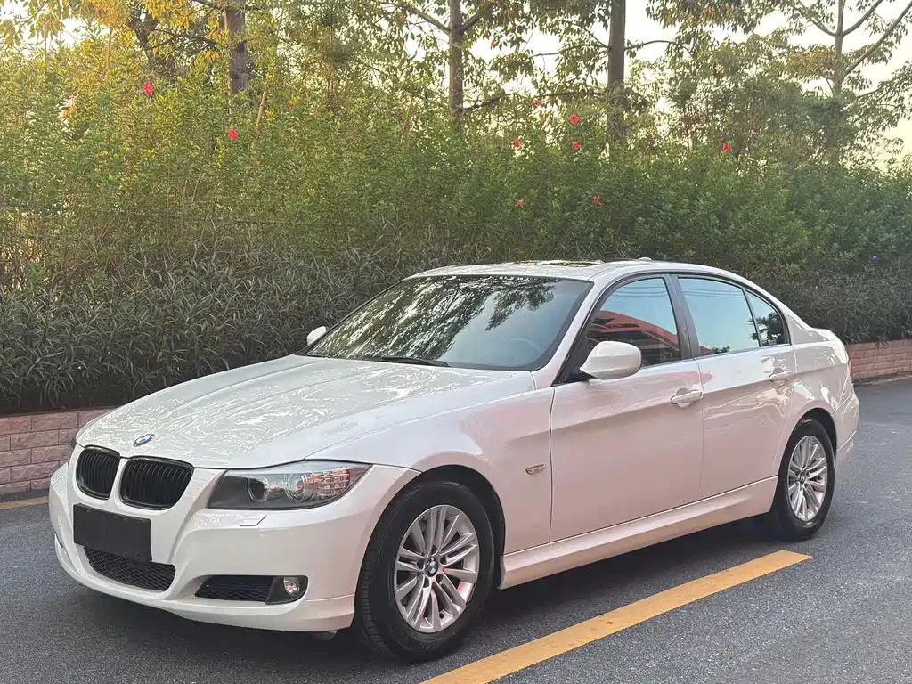 BMW 3 Series 3 Series 2012 320i Fashion Edition — photo 1