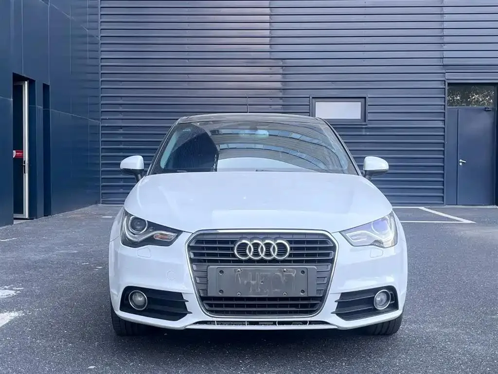 Audi A1 A1 2013 30 TFSI Sportback Ego — View photo 2