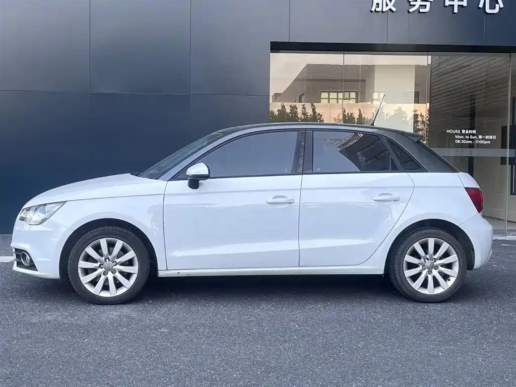 Audi A1 A1 2013 30 TFSI Sportback Ego — View photo 4