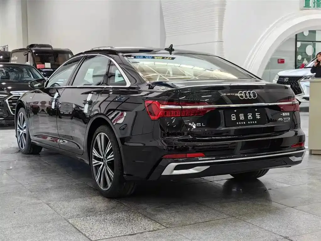 Audi A6L A6L 2025 45 TFSI quattro Selected Dynamic Edition — View photo 4