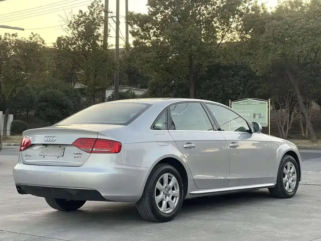 Audi A4L A4L 2012 2.0 TFSI Automatic Luxury — Ver foto 4